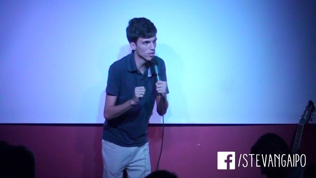 Por que minha namorada me namora?