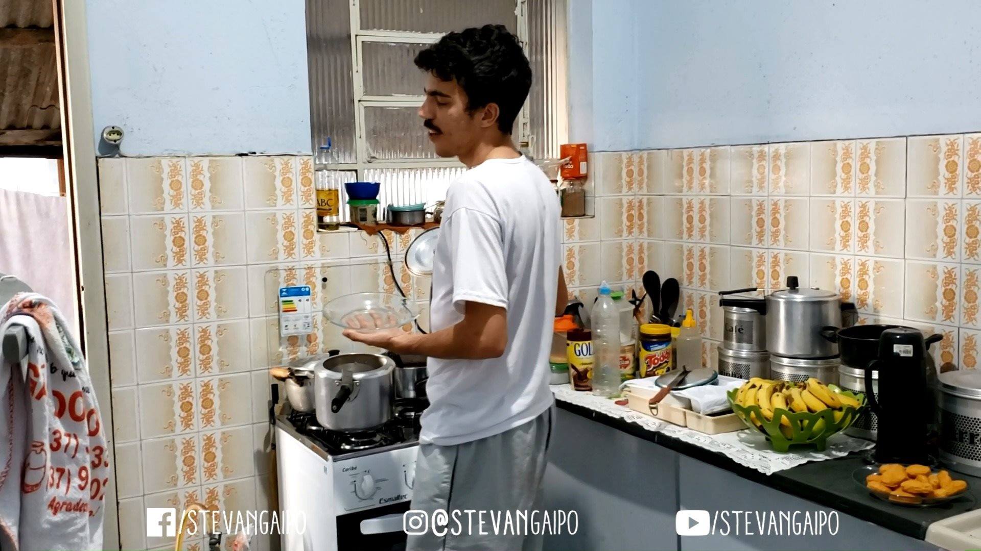 Dramas na hora de servir o almoço