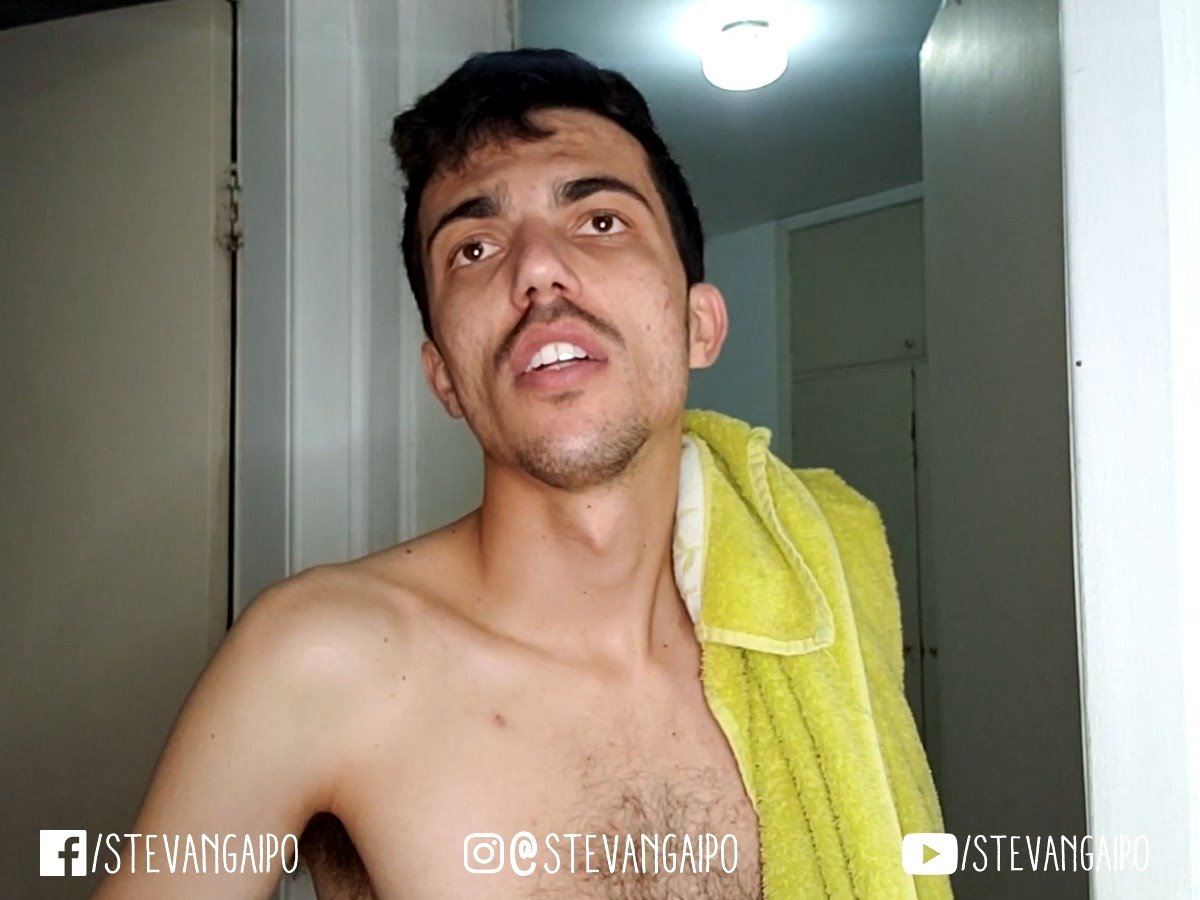 Em casa de pobre até intestino tem hora certa pra trabalhar